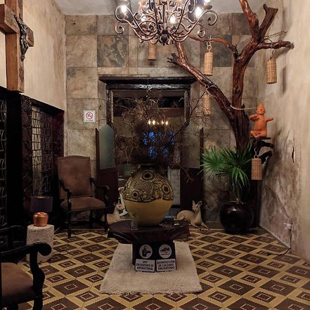 Casa Aluxes Hotel Valladolid  Buitenkant foto